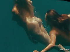 UhEbony presents: Kelly brook & jessica szohr nude & sexy - piranha - hd