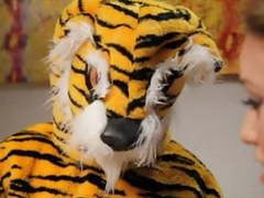 UhEbony presents: All american cheerleaders - 1