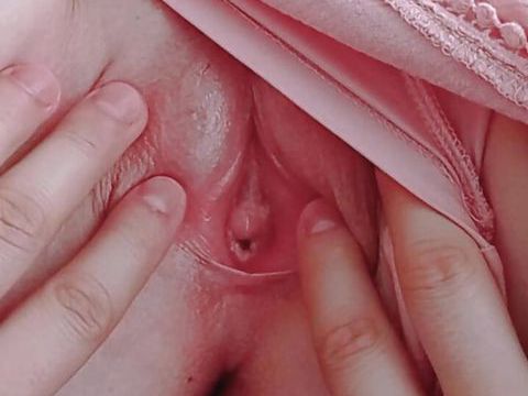 UhEbony presents: Touching petite pussy under shorts
